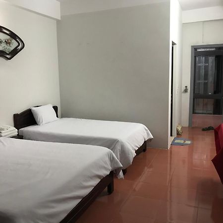 Anh Anh Hotel Bac Ha  Bagian luar foto