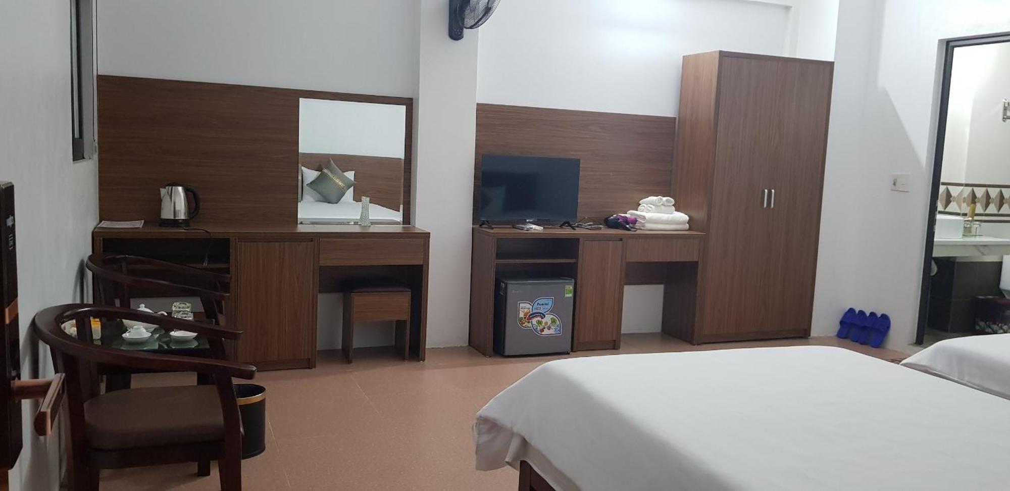 Anh Anh Hotel Bac Ha  Bagian luar foto