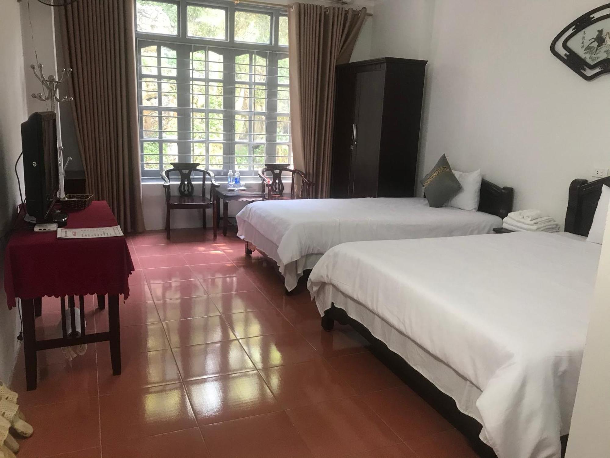Anh Anh Hotel Bac Ha  Bagian luar foto